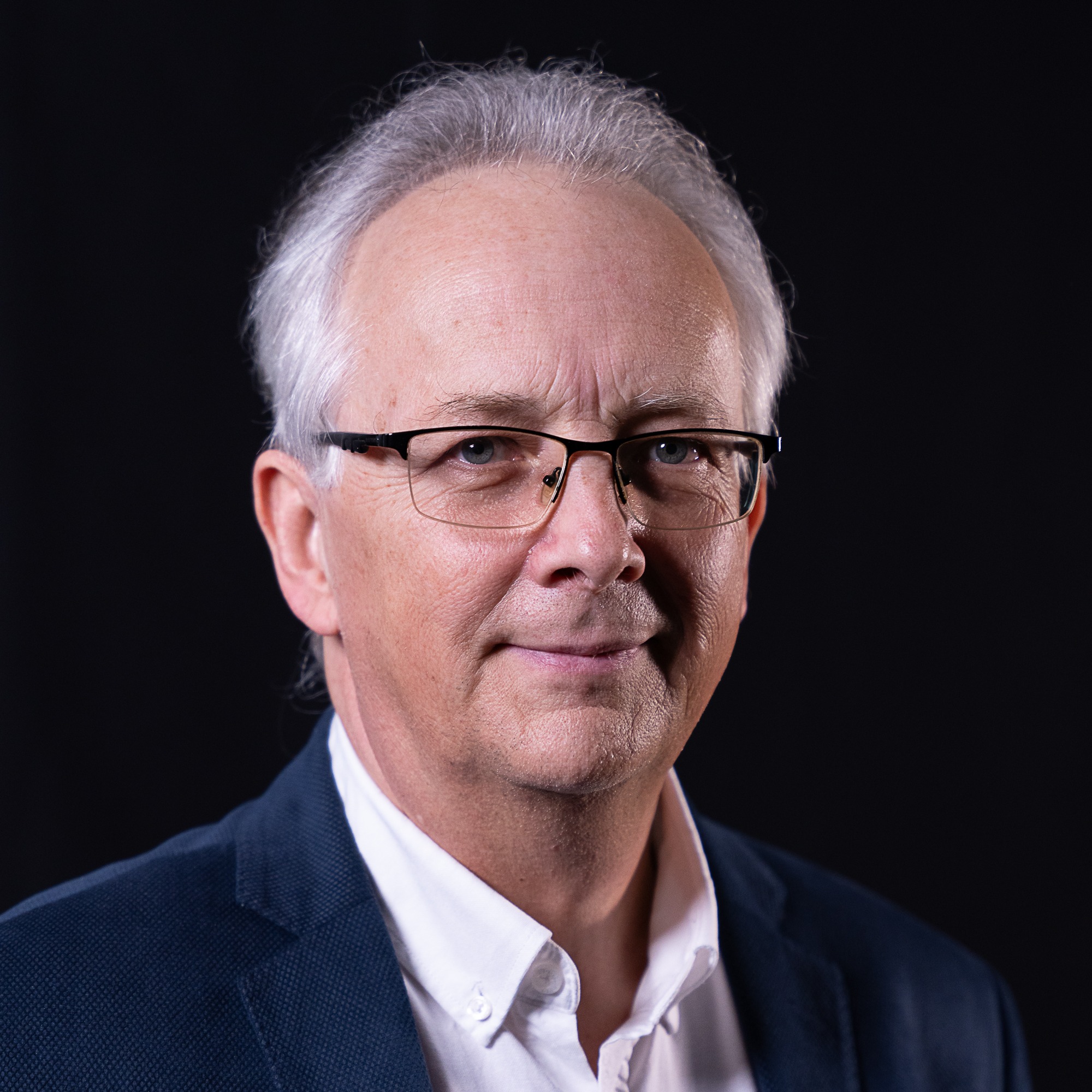 dr hab. Tomasz Rywik